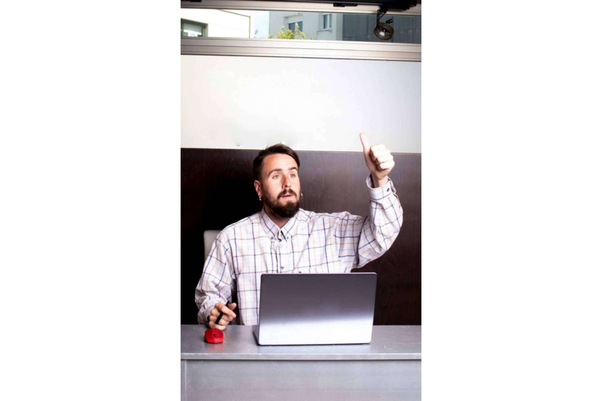 Un profesor entregado, más que gurú del trading