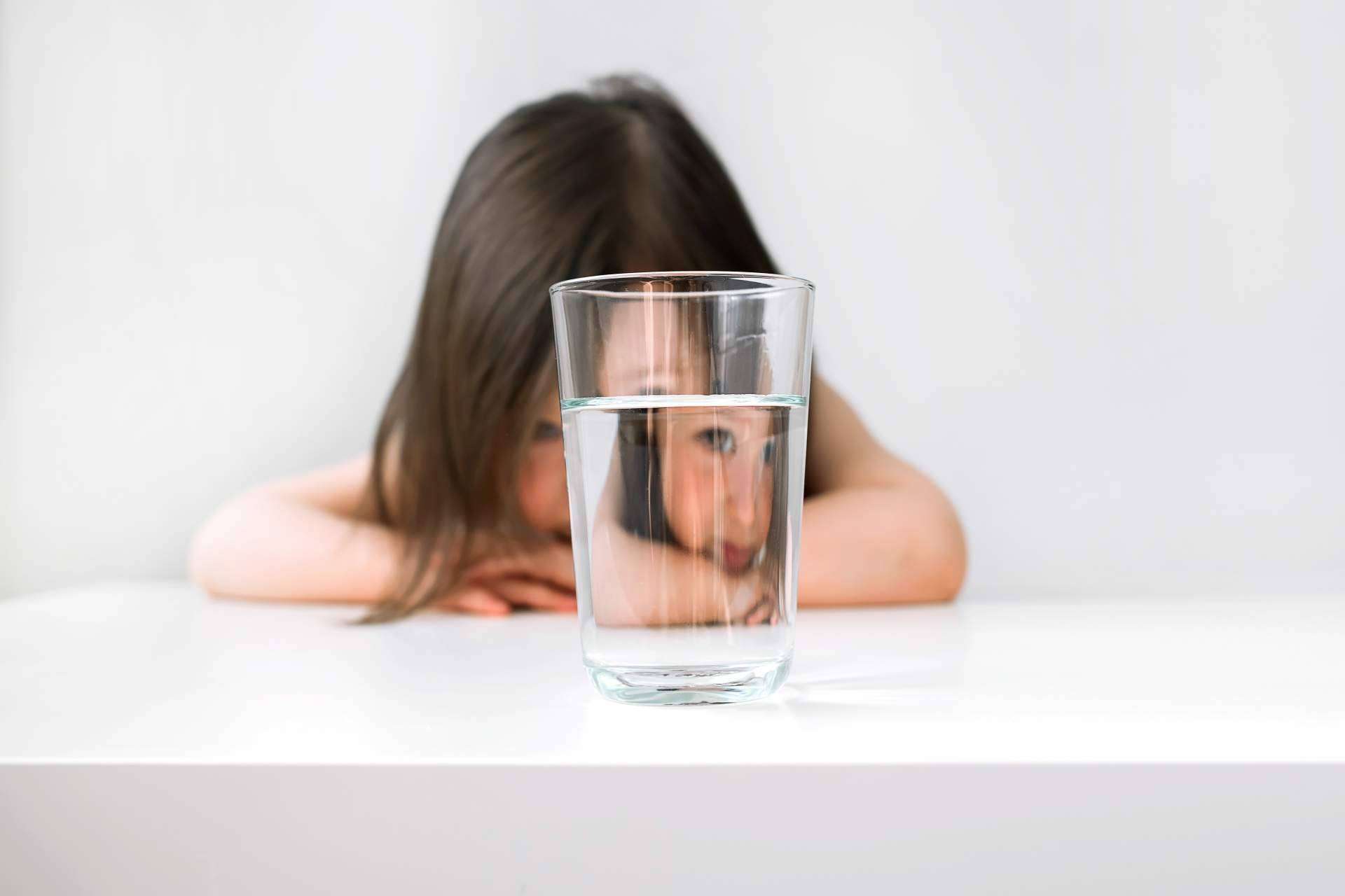 Una solución para potabilizar agua en cualquier lugar de la mano del Kit Suero de AYDOAGUA