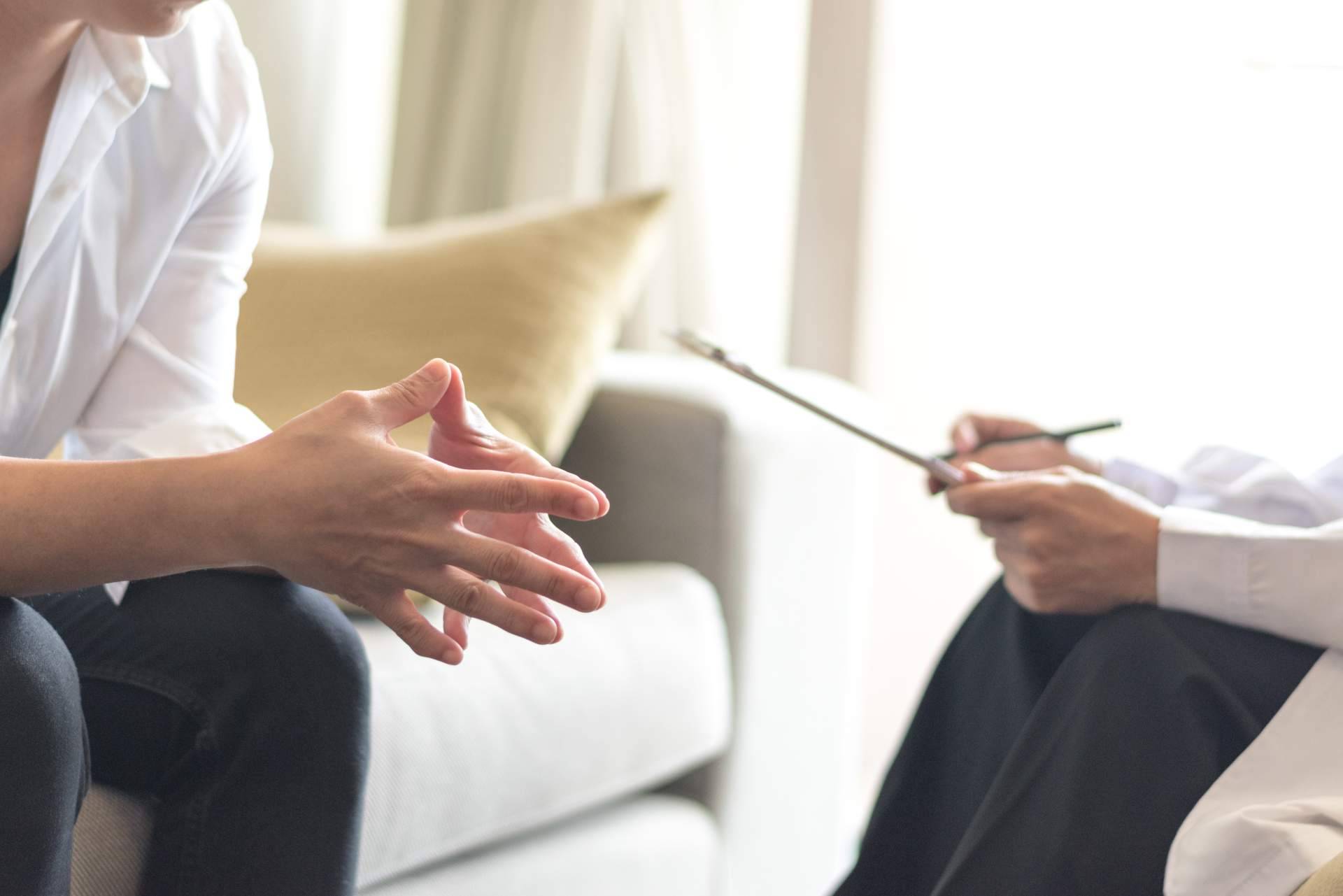Fibromialgia, cómo aliviar sus síntomas con el tratamiento LNT® La Nueva Terapia®, por Terapias del Cambio