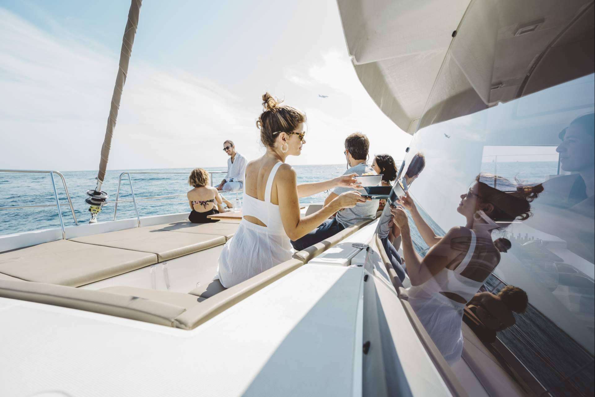 Son de Vela revoluciona el alquiler de catamarán en Barcelona con propuestas flexibles y exclusivas